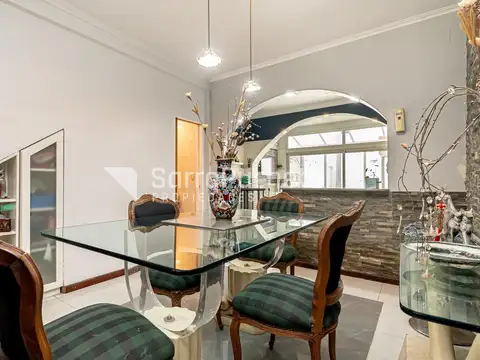 Depto Tipo Casa en Venta con 1 cocheras