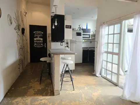 Depto Tipo Casa en Venta de 4 ambientes