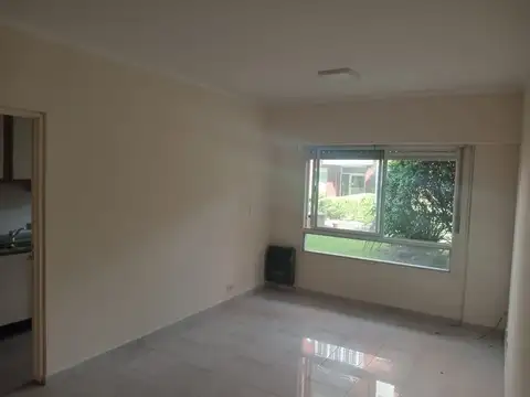 Estanislao San Zeballos 3600, Piso PB