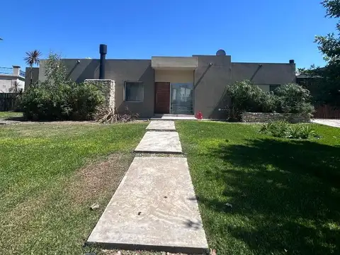Casa en el cantón Golf oportunidad