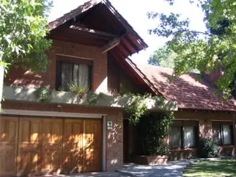 CASA | 5 DORMITORIOS | JARDÍN | APTO CRÉDITO | COCHERA | ING. MASCHWITZ