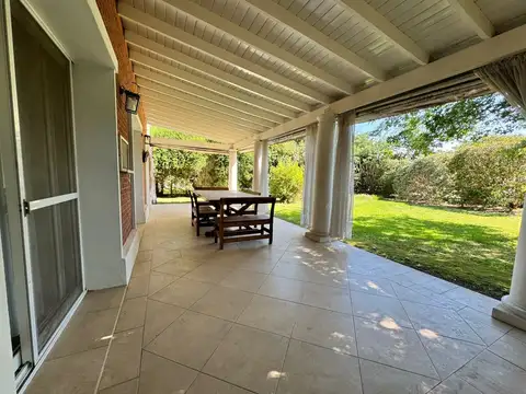 Casa APTA CREDITO  en Venta en Los Jazmines, Pilar del Este, Pilar