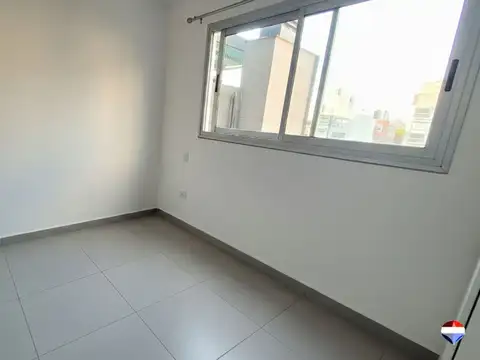 VENTA DEPARTAMENTO 2 AMBIENTES - MORÓN