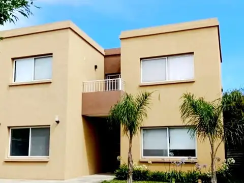 Casa  en Venta en San Eduardo, Pilar del Este, Pilar