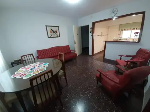 Departamento 3 ambientes con 1 baño