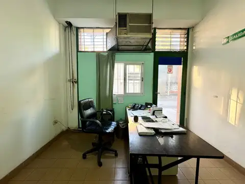 Local | DE LA PLAZA VICTORINO 512
