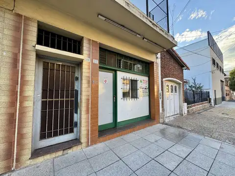 Local | DE LA PLAZA VICTORINO 512