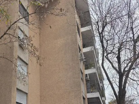 VENTA DEPARTAMENTO TRES AMBIENTES