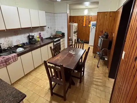 Depto Tipo Casa en Venta de 4 ambientes