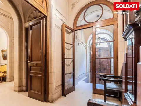Petit Hotel en Venta - Recoleta