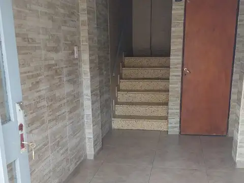 Cnel Dominguez 1400, Piso 02