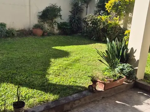 Granaderos 2700