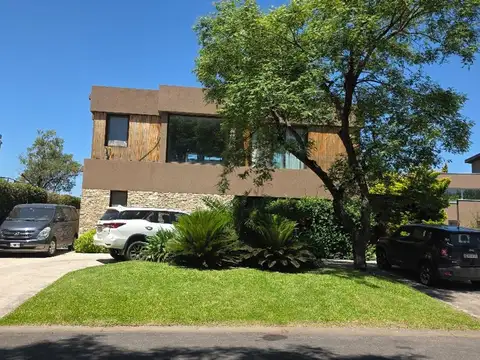 usd 625.000 al GOLF-3 dorm.+ dep+ parrilla 2 piletas +amarra