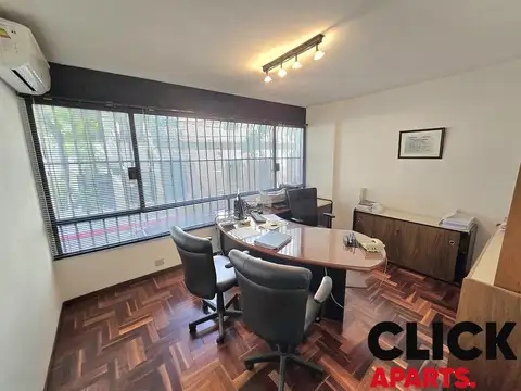Oficina en excelente estado en retiro en venta