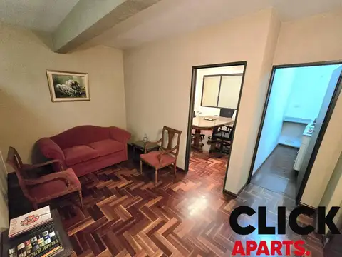 Oficina 5 ambientes con 2 baños