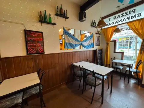 VENTA DE PROPIEDAD EN BLOCK | LOCAL + 3 VIVIENDAS