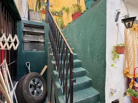 Depto Tipo Casa en Venta de 4 dormitorios