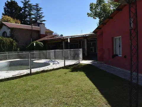 LUCAS LLANOS 29 100, Piso 0
