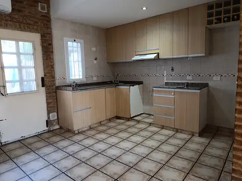 Casa en Alquiler 25 años