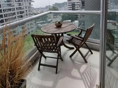 Departamento en Alquiler con 2 cocheras