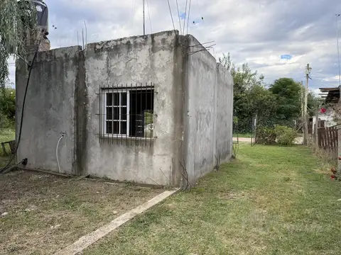 Casa En Venta 1 Amb. A Terminar Lote 300 m2 - General Rodriguez