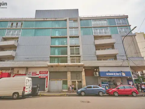 Pres. Tte. Gral. Juan Domingo Perón y Av. Pueyrredón