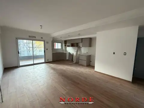 VENTA• LINIERS• DEPARTAMENTO • DOS AMBIENTES • PATIO Y BALCON