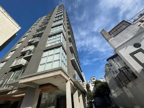 DEPARTAMENTO EN ALQUILER EN LAS CAÑITAS CON COCHERA LUMINOSO