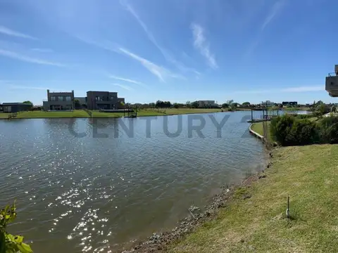 Terreno en Venta en Pilar Del Lago, USD 31.900