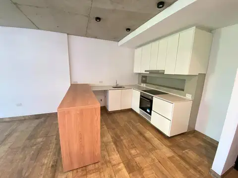 Departamento en Venta en Barrio Parque Leloir, USD 230.000