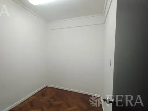 Oficina en Venta en San Nicolás, USD 25.000