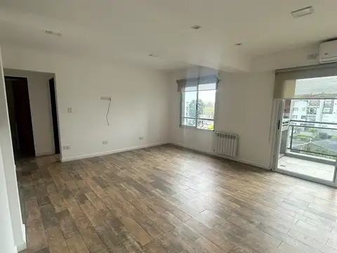 Departamento 5 ambientes con 2 baños