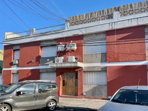 Venta depto 4 Amb. 90 mts. Valentín Alsina. Lanús