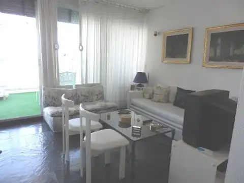 Departamento en Venta con 1 cochera