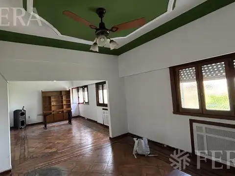 Oficina en Alquiler en Lanus, $ 850.000