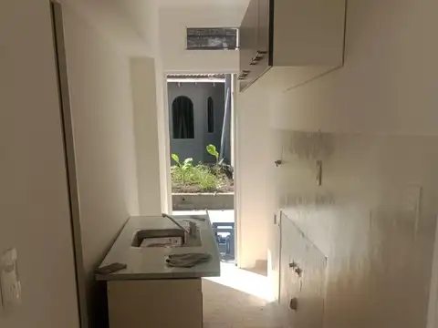 ALQUILER PH 4 AMB LINIERS PARA VIVIENDA O COMERCIAL