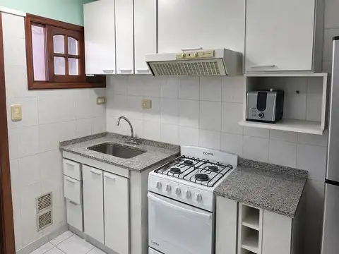 Galpon en Venta 10  mts Frente