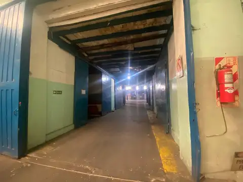 Galpon en Alquiler en Boedo, USD 15.000