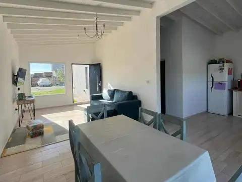 Casa en Alquiler en Canning, USD 1.000