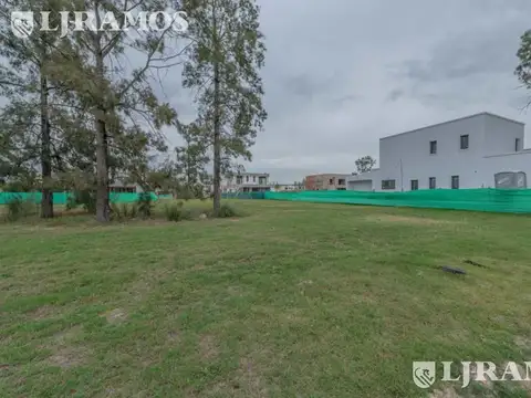 Terreno en Venta en Laguna Grande, USD 140.000