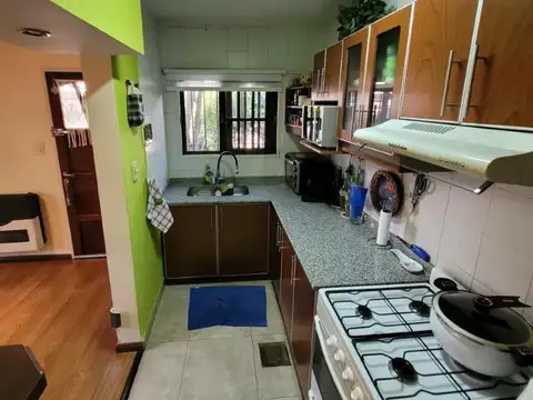 Excelente PH 3 ambientes + playroom en dúplex