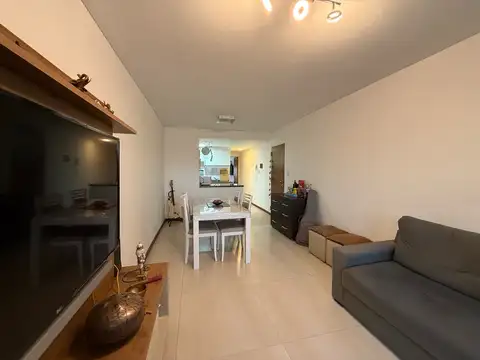 Departamento en Alquiler en Barrio España y Hospitales, $ 490.000