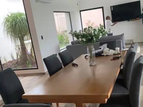 Casa en Alquiler 2 años