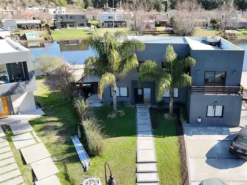 Casa estilo Isleño - El Cazal - Escobar - Se toman prop. ó vehículos