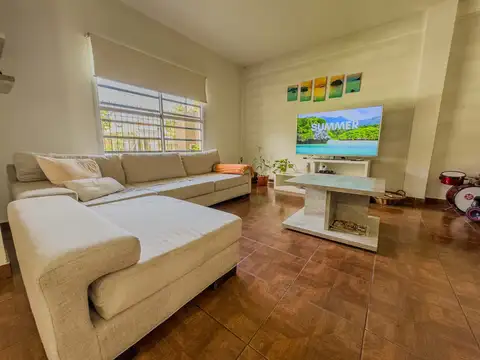 VENTA CASA 3 AMB EN MORENO, JARDIN-PILETA-QUINCHO