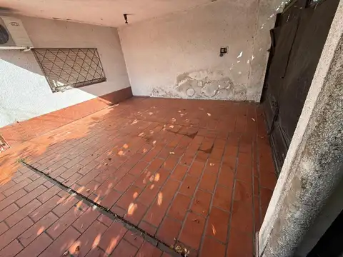 Depto Tipo Casa en Venta 35 años