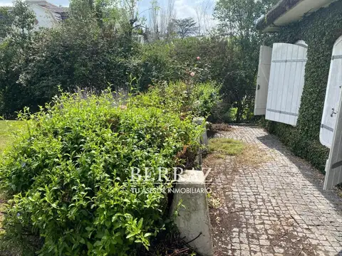 Casa en Venta en Tortugas Country Club, USD 1.550.000