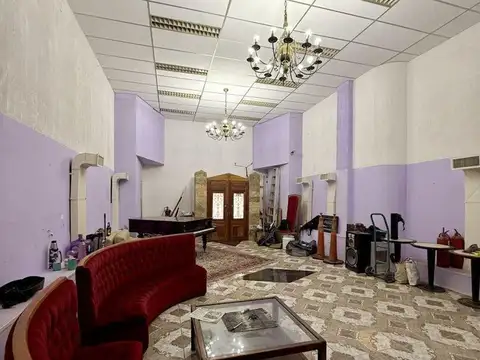 VENTA DE CASA 1000 M2 EN MONSERRAT OPORTUNIDAD