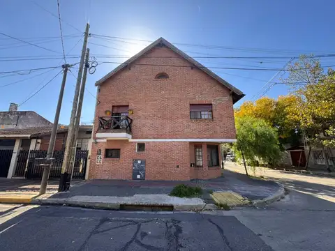TRÍPLEX PH 5 AMB EN VENTA RAMOS MEJÍA SIN EXPENSAS