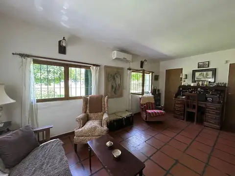 Quinta en Venta en Paso del Rey, USD 190.000